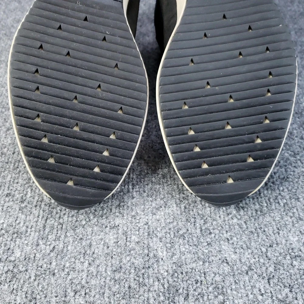 Toms Skully Boots Mens Size 11.5‎ Gray Black High Top Shoes Hiking Outdoor